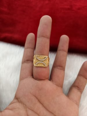 Jent's finger ring