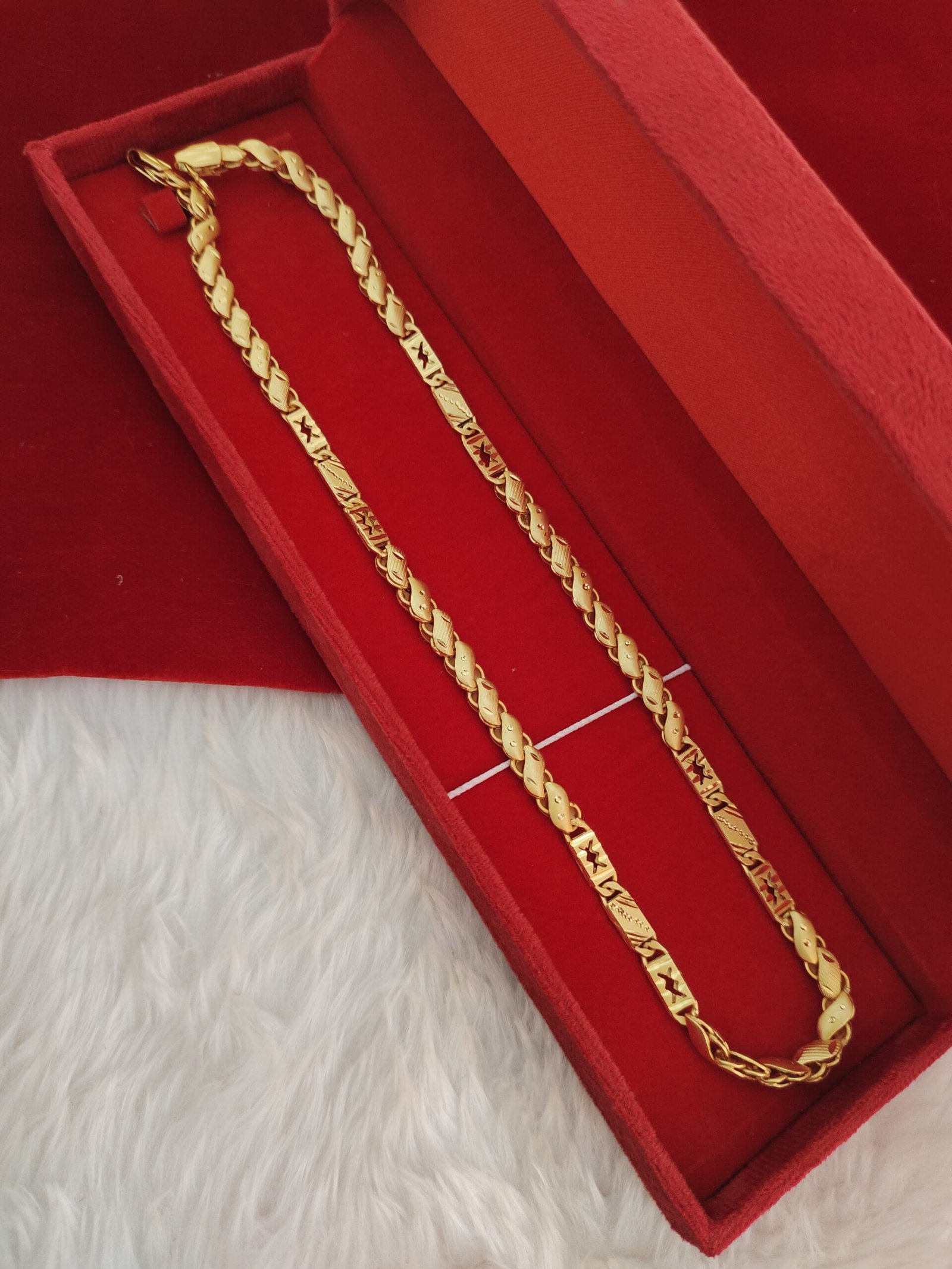 2026/01/473337-scaled.jpg Chain - Image 1